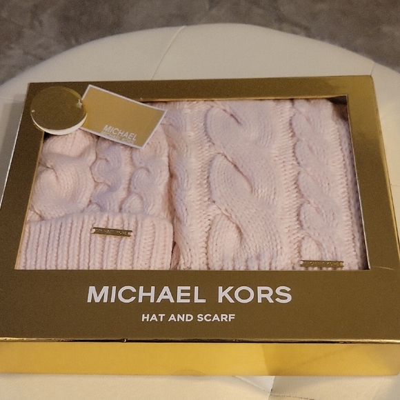 Michael Kors Pink Cable Knit Hat and Scarf Set - Picture 1 of 5